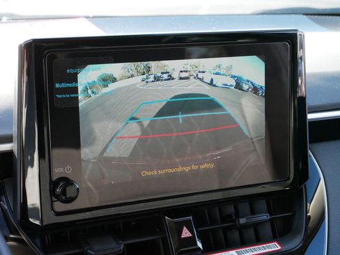 Certified 2025 Toyota Corolla LE image 29