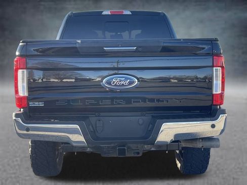 Used 2019 Ford F250 Lariat w/ Lariat Value Package image 22