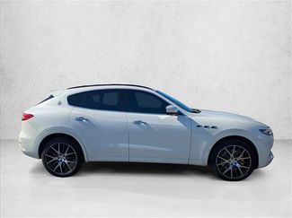 Used 2017 Maserati Levante S video 2