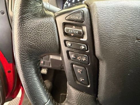 Used 2022 Nissan Frontier SV image 15