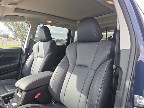 Used 2023 Subaru Ascent Limited w/ Technology Package image 12