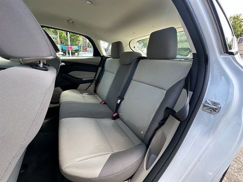 Used 2013 Ford Focus SE image 21