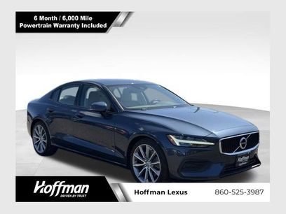 Used 2020 Volvo S60 T6 Momentum w/ Protection Package Premier