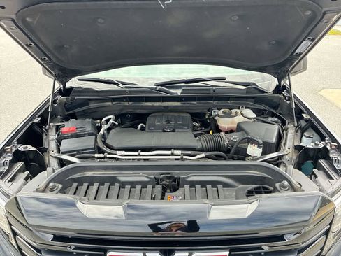Used 2024 GMC Sierra 1500 Elevation image 29