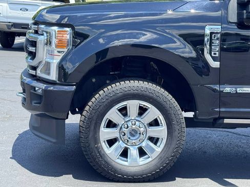 Used 2022 Ford F350 Platinum AWD/4WD image 40