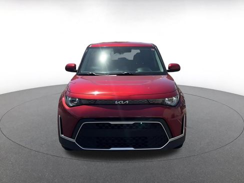 Used 2025 Kia Soul LX w/ LX Technology Package FWD image 4