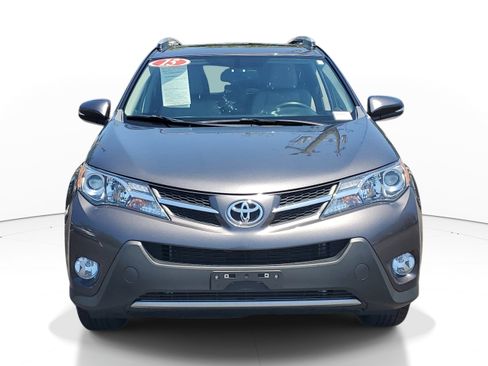 Used 2015 Toyota RAV4 Limited AWD/4WD image 2