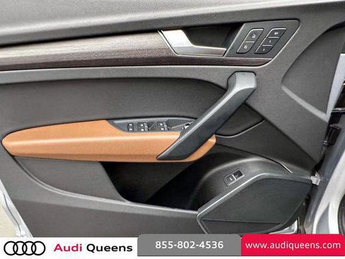 Certified 2022 Audi Q5 2.0T Premium w/ Convenience Package AWD/4WD image 18