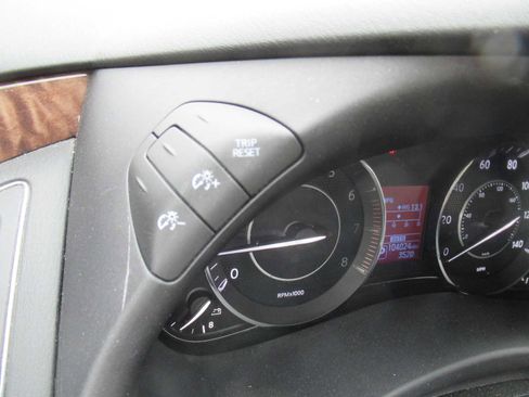 Used 2019 Nissan Armada SL w/ Premium Package image 31