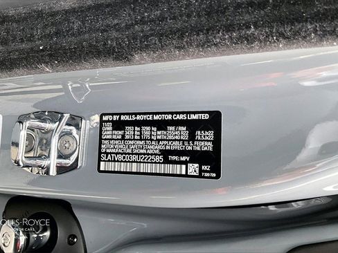 Used 2024 Rolls-Royce Cullinan Black Badge image 30