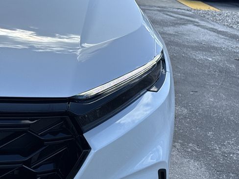 Certified 2025 Honda CR-V Sport-L image 14