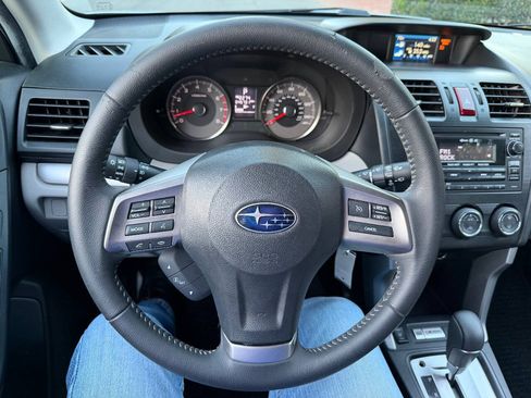 Used 2014 Subaru Forester 2.5i Limited w/ Popular Package #2 AWD/4WD image 28