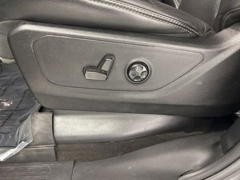 Used 2020 RAM 1500 Rebel w/ Level 2 Equipment Group AWD/4WD image 18
