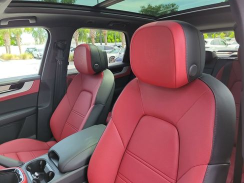New 2026 Porsche Cayenne AWD/4WD image 5