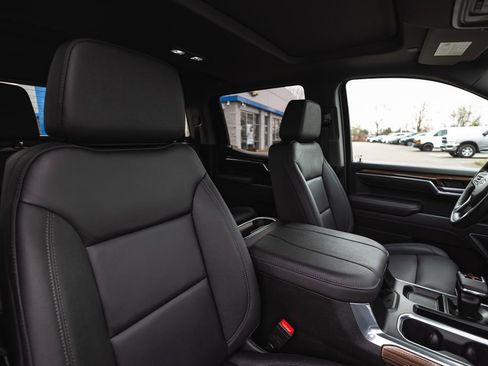 New 2026 Chevrolet Silverado 1500 RST w/ Dark Appearance Package image 33