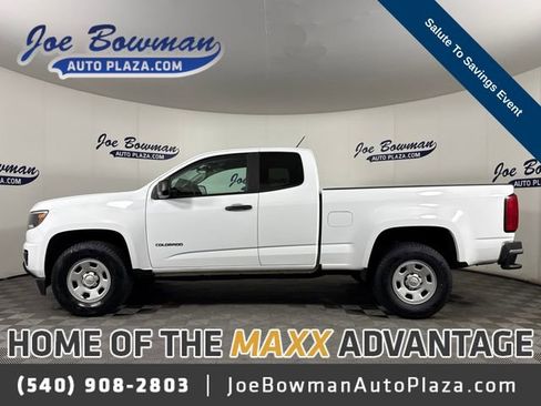 Used 2017 Chevrolet Colorado W/T w/ WT Convenience Package AWD/4WD image 1