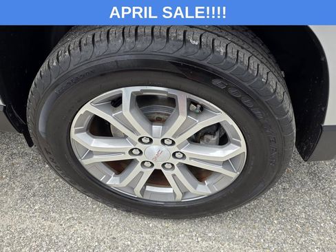 Used 2014 GMC Acadia SLT image 37