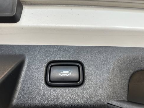Used 2023 Hyundai Tucson SEL w/ Convenience Package FWD image 18