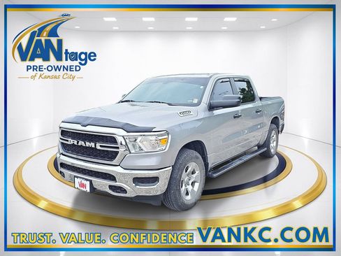 Used 2024 RAM 1500 Tradesman AWD/4WD image 1