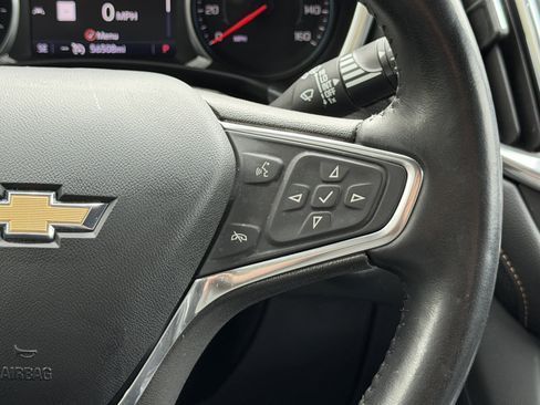 Used 2021 Chevrolet Equinox Premier image 42