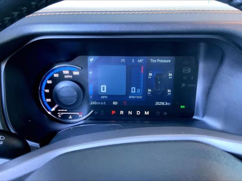 Used 2024 Ford Bronco Badlands image 26