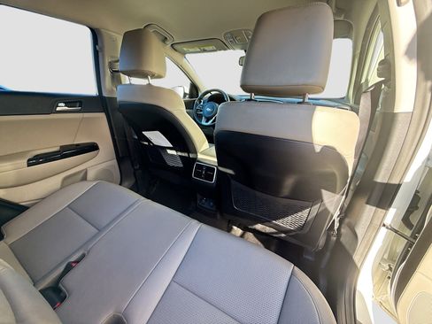 Used 2021 Kia Sportage EX image 29