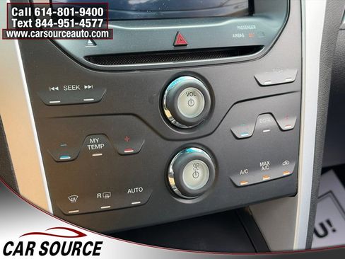 Used 2013 Ford Explorer XLT FWD image 22