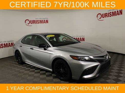 Used 2022 Toyota Camry SE AWD/4WD image 9