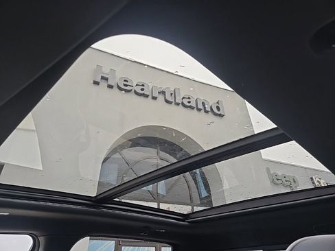 New 2026 RAM 1500 Laramie w/ Night Edition image 83