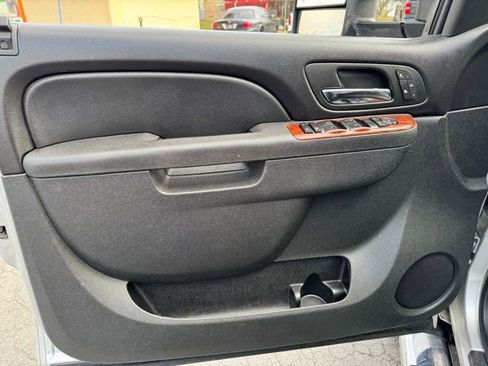 Used 2011 Chevrolet Silverado 3500 LTZ w/ LTZ Plus Package image 12