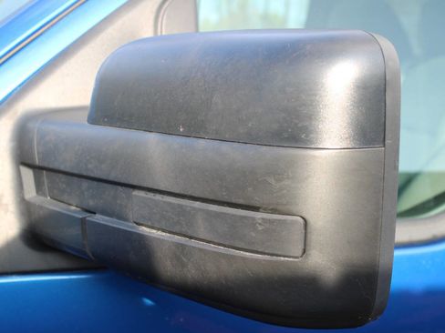 Used 2011 Ford F150 XLT w/ XLT Convenience Pkg image 22