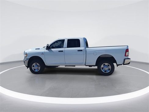 Used 2024 RAM 2500 Tradesman w/ Chrome Appearance Group image 5