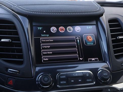 Used 2018 Chevrolet Impala Premier w/ Premier Confidence Package image 17