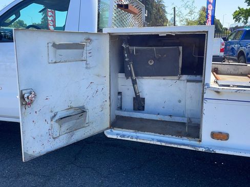 Used 2019 GMC Sierra 3500 2WD Regular Cab image 28