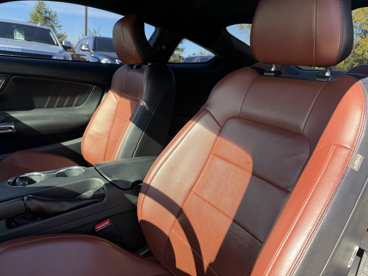 Used 2016 Ford Mustang GT Premium w/ Equipment Group 401A RWD image 13