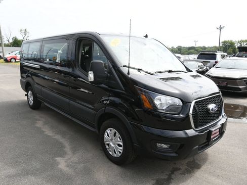 Used 2025 Ford Transit 350 XLT RWD image 2