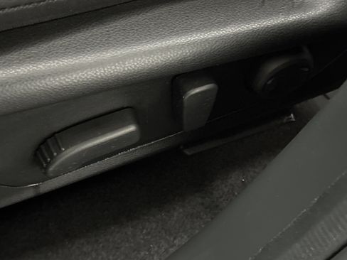 Certified 2025 Subaru Forester Sport image 18