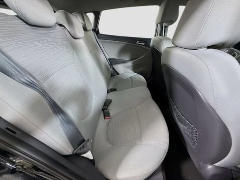 Used 2016 Hyundai Accent SE FWD image 23