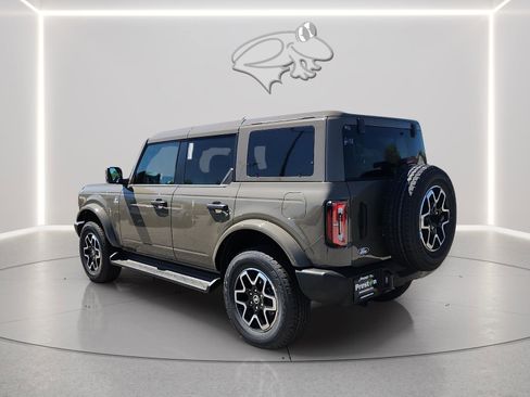 New 2026 Ford Bronco Outer Banks image 2