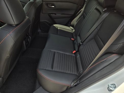 New 2026 Nissan Rogue SV AWD/4WD image 12