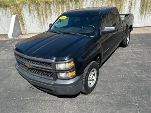Used 2015 Chevrolet Silverado 1500 W/T image 3