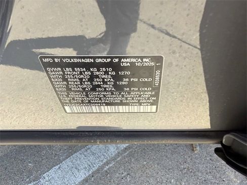 New 2026 Volkswagen Atlas Cross Sport SE image 22