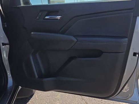 Used 2023 Chevrolet Colorado LT w/ LT Convenience Package II AWD/4WD image 26