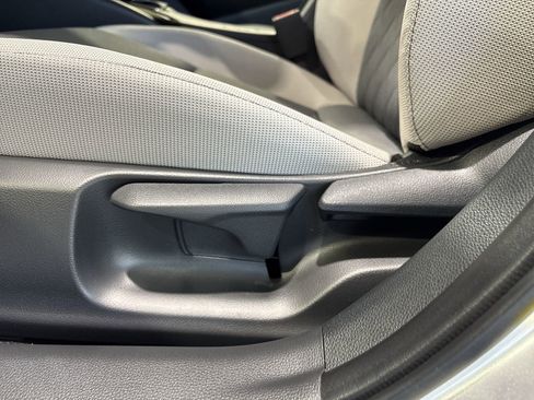 New 2026 Toyota Corolla LE image 12