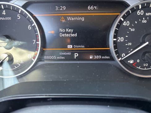 Used 2022 Nissan Pathfinder SL image 13