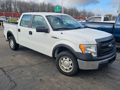 Used 2014 Ford F150 XL w/ Trailer Tow Package image 2