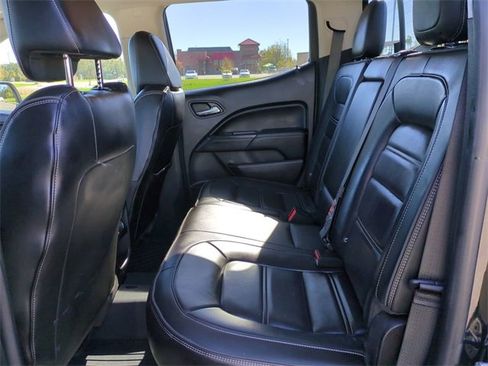 Used 2019 GMC Canyon Denali image 13
