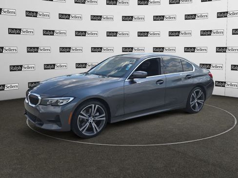 Used 2020 BMW 330i Sedan RWD image 2