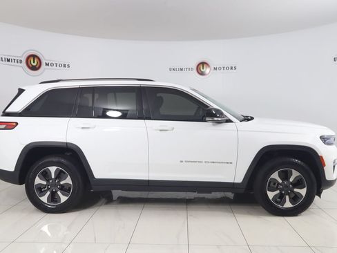 Used 2022 Jeep Grand Cherokee Limited 4xe AWD/4WD image 2