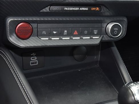 Used 2025 Ford Mustang GT Premium RWD image 22